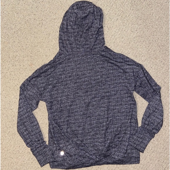 Lululemon running top - Picture 2 of 5